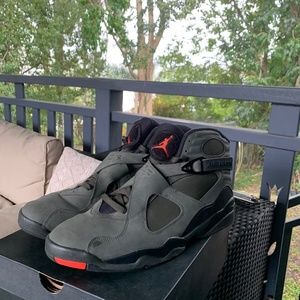 Jordan 8 ‘Undefeated’ Size 14